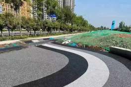 什么是透水膠粘石